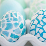 Uova di Pasqua colorate: lavoretto fai da te